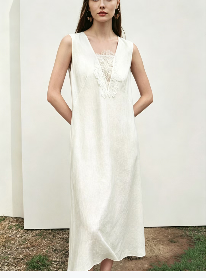 Elegant White Lace V-Neck Sleeveless Maxi Dress
